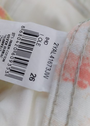 çiçekli pantalon