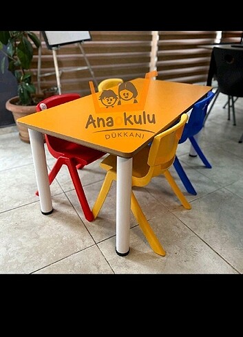 Kreş masasi