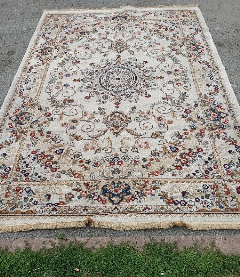 50 yıllık Geleneksel Desenli Halı - Görsel 3