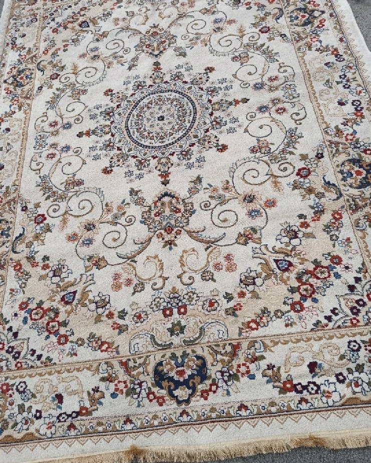 50 yıllık Geleneksel Desenli Halı - Görsel 2