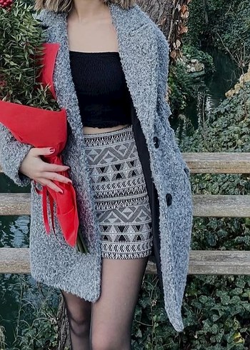 Siyah Desenli Mini Etek - Görsel 2