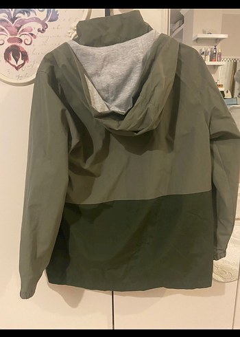 Mango erkek çocuk yağmurluk - Görsel 3