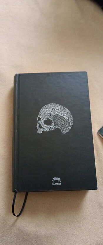  Beden Lynne Matson Ada 1.kitap