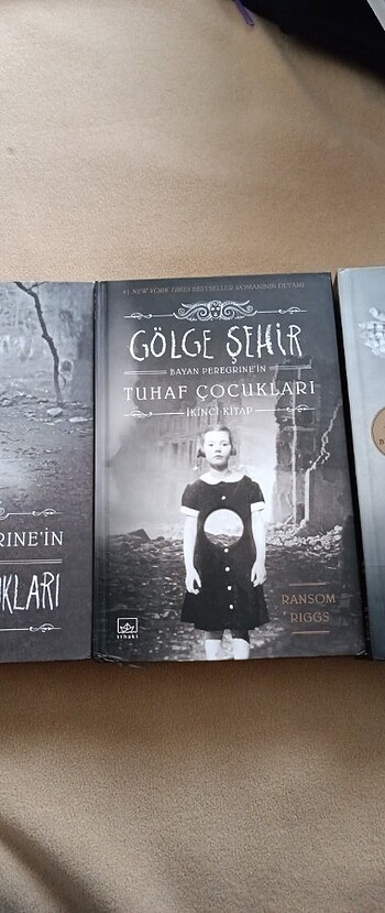 Bayan Peregrine'in Tuhaf Çocukları 1-2