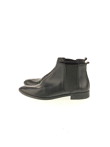 Aldo Bot %70 İndirimli.