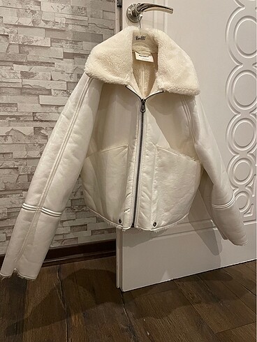 Pull and Bear Pull&Bear İçi Kürklü Mont