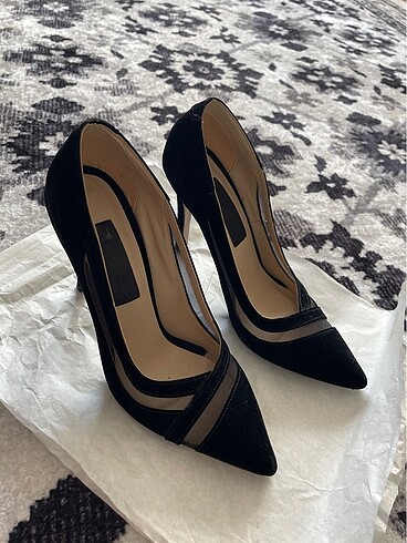 Siyah stiletto