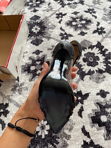 38 Beden Seffaf stiletto siyah