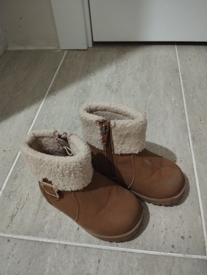 Kız Çocuk Süet Tokalı Kahverengi Bot - Görsel 3