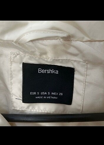 s Beden ten rengi Renk Bershka şişme mont 