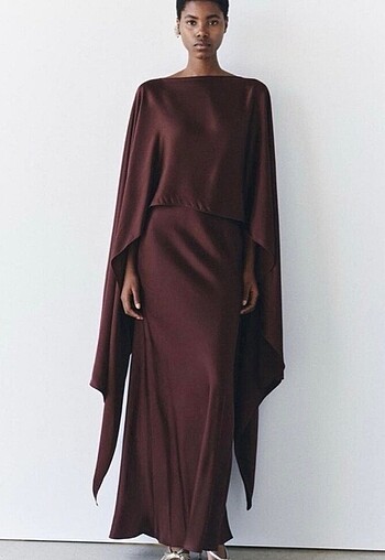 Zara saten bordo elbise ve pelerin