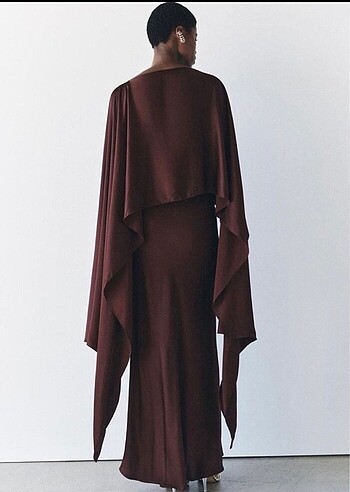 Zara Zara saten bordo elbise ve pelerin