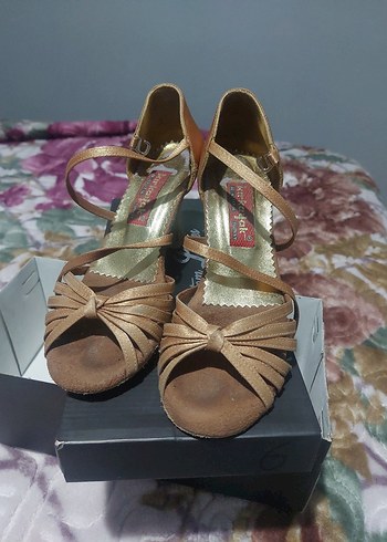 Bej Tokalı İnce Topuklu Kadın dans Ayakkabı - Görsel 4