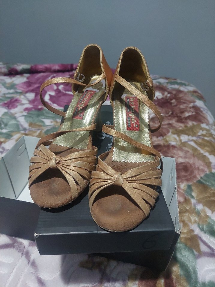 Bej Tokalı İnce Topuklu Kadın dans Ayakkabı - Görsel 4