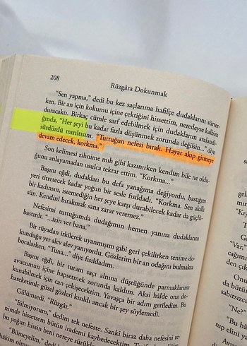 Beden Rüzgâra Dokunmak - K. Kübra Berk