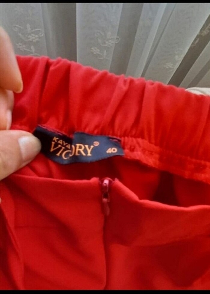 Kırmızı - Görsel 2