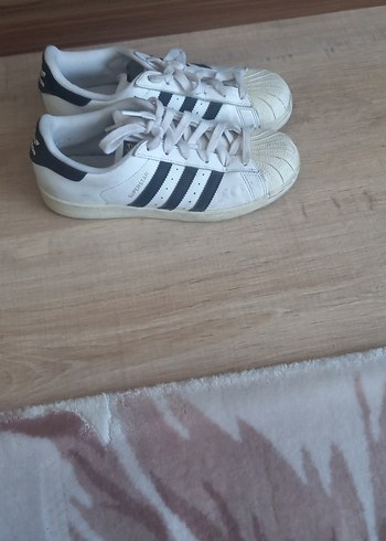 Kadın Beyaz Bağcıklı Spor Ayakkabı orijinal ürün - Görsel 2