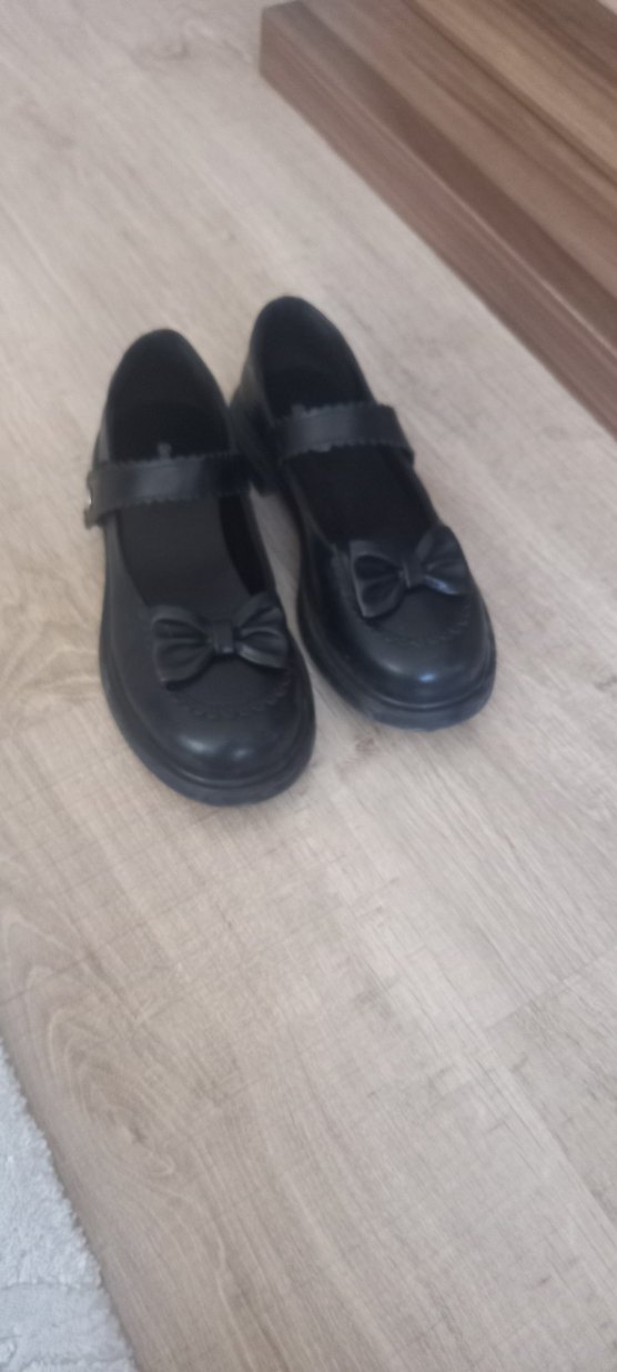 Kız Çocuk Siyah Tokalı Özel Ayakkabı 1 kez özel günde giyildi - Görsel 3