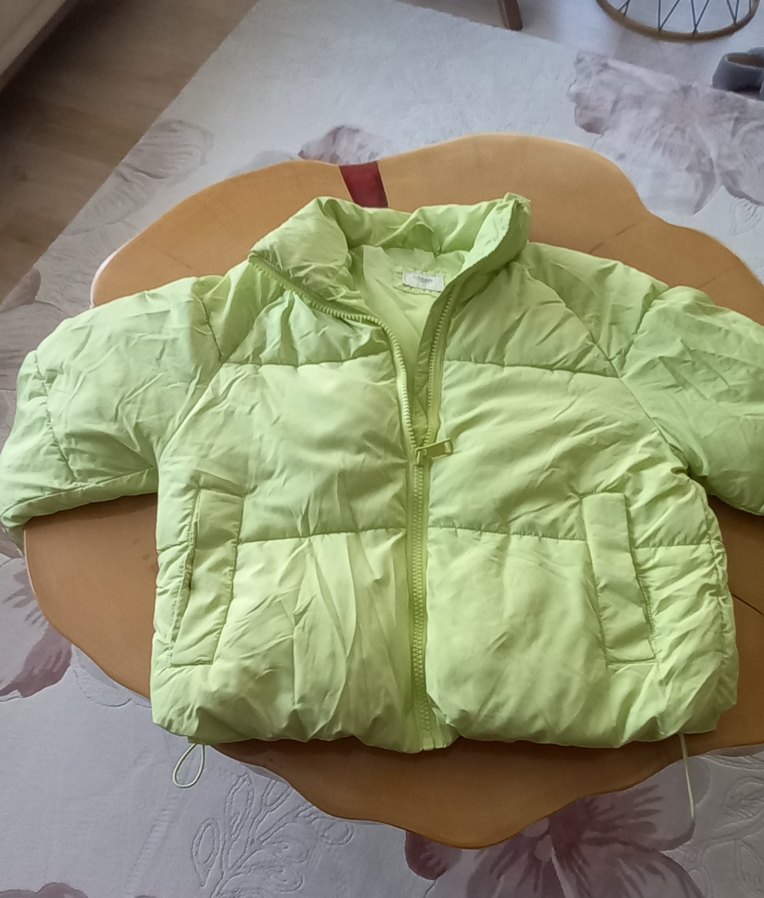 Kadın Yeşil Düğmeli Kışlık Ceket - Görsel 4