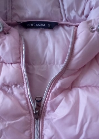 Pembe Kapüşonlu Kadın Mont - Görsel 3