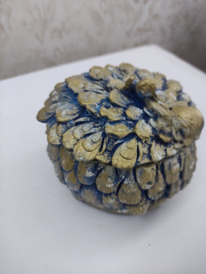 Altın Renkli Gold Tavuskuşu vintage kutu - Görsel 5