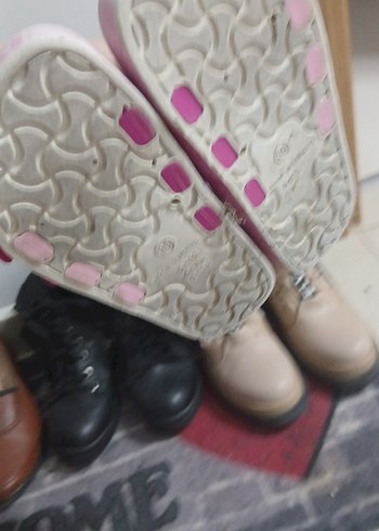 Pembe Tokalı Kız Terliği Batik Desenli - Görsel 2