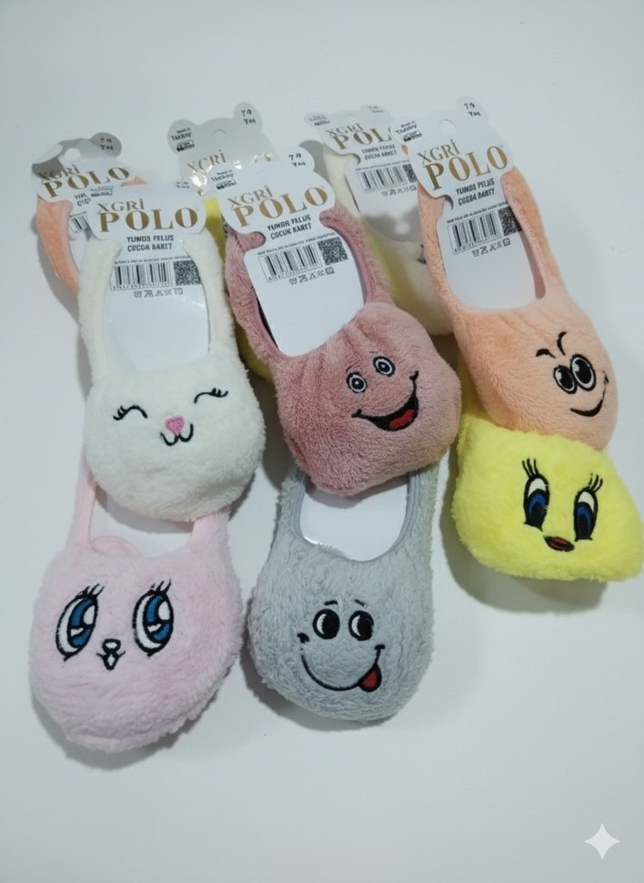 Pastel Renkli Pop Kültür Baskılı Peluş - Görsel 2