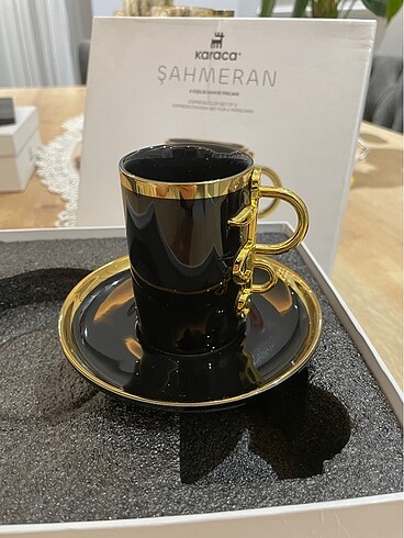 Karaca fincan