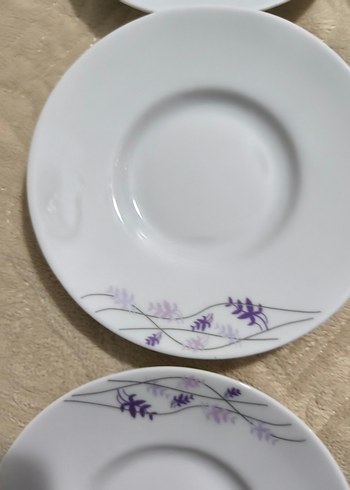 Beyaz Çiçek Desenli 6'lı çay Tabak Seti - Görsel 3