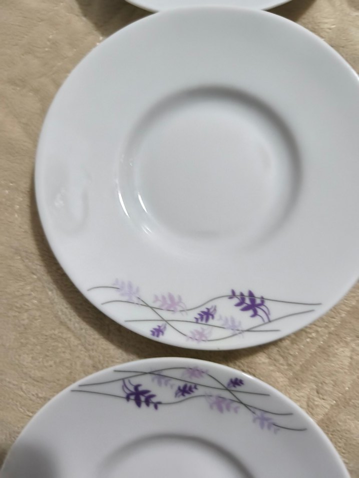 Beyaz Çiçek Desenli 6'lı çay Tabak Seti - Görsel 3