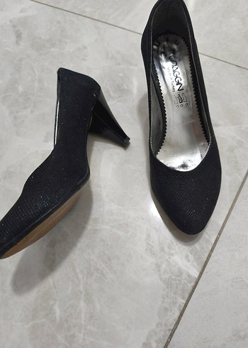 Diğer Siyah Parlak Yılan Desenli Stiletto