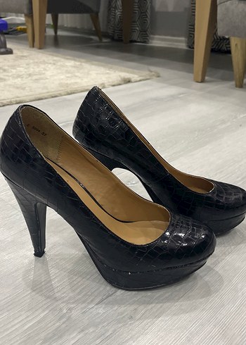 Klasik Siyah Yılan Desenli Stiletto - Görsel 2