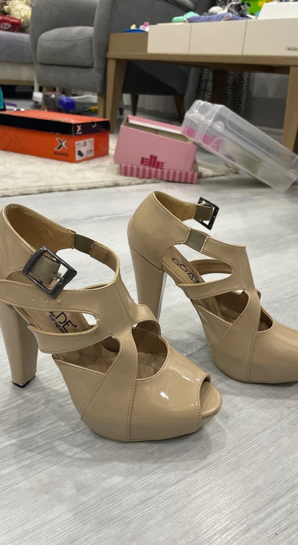 Bej Rugan Tokalı Stiletto Platform Kadın Ayakkabı - Görsel 2