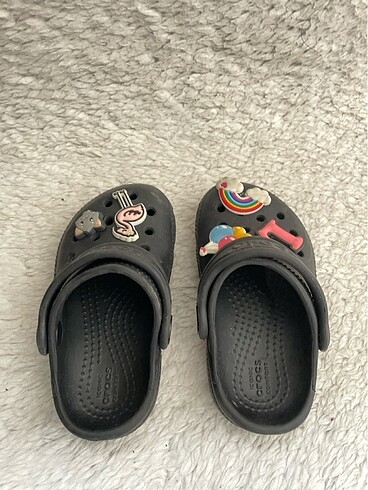 22 Beden Crocs