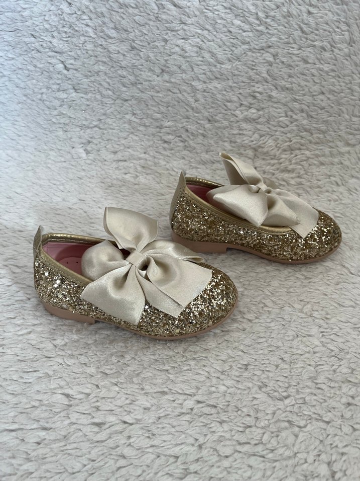 Kız Çocuk Altın Renk Fiyonklu Babet - Görsel 3