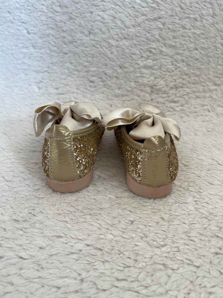 Kız Çocuk Altın Renk Fiyonklu Babet - Görsel 4