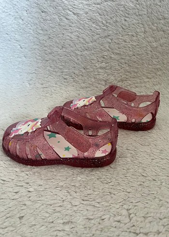 Kızlar için Pembe Unicornlu Kemerli Terlik - Görsel 2