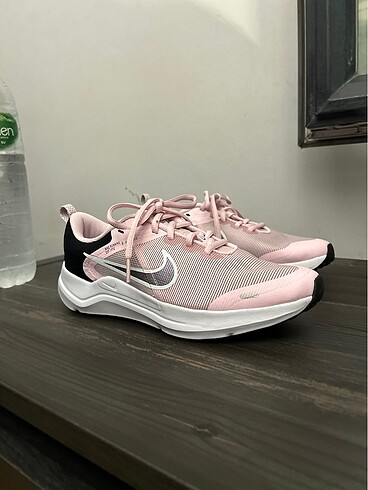 NIKE ORJİNAL AYAKKABI yürüyüş ayakkabısı