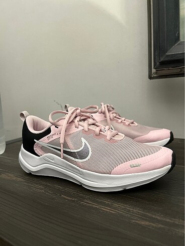 Nike NIKE ORJİNAL AYAKKABI yürüyüş ayakkabısı