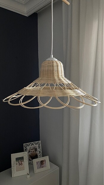 Rattan avize