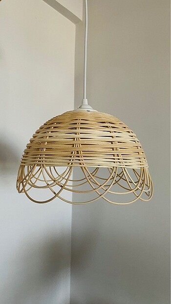 Rattan avize