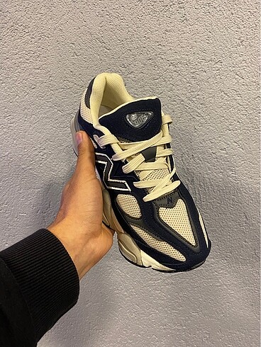 37 Beden Newbalance 9060