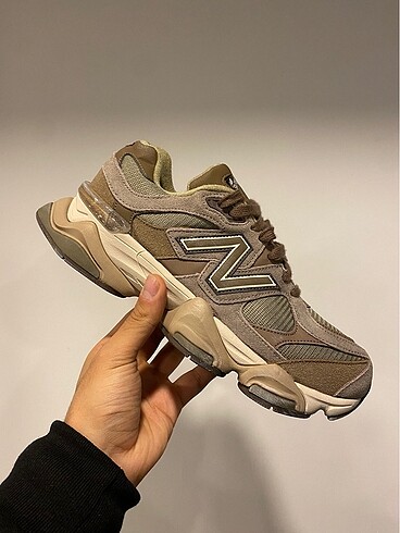 38 Beden Newbalance 9060