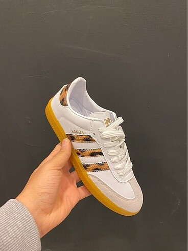 38 Beden beyaz Renk Adidas Samba