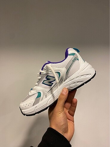 39 Beden beyaz Renk Newbalance 530