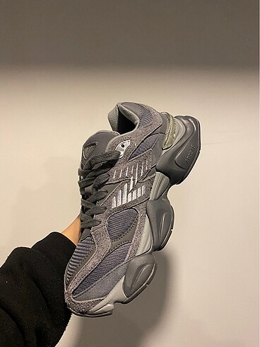 39 Beden gri Renk Newbalance 9060 İTHAL