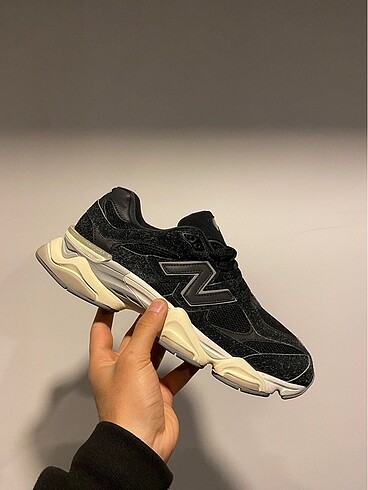 38 Beden Newbalance 9060 İTHAL