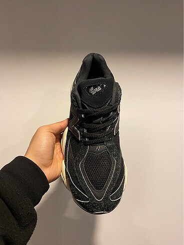 38 Beden siyah Renk Newbalance 9060 İTHAL