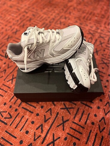 38 Beden Newbalance 530