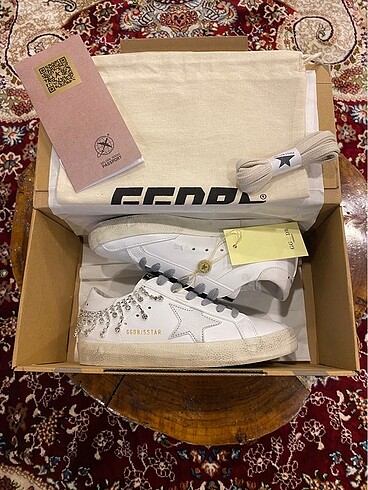 Golden Goose